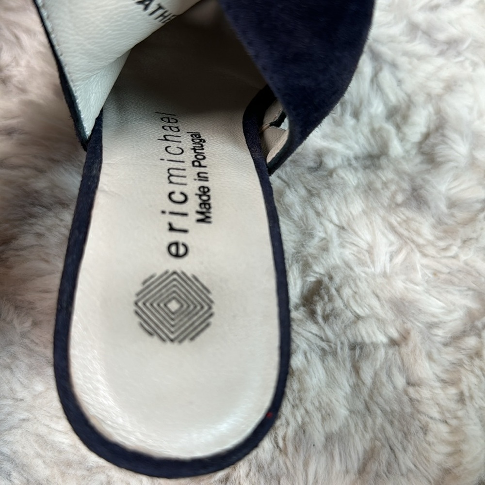 GUC Eric Michael blue suede heels size 6 - Picture 10 of 11